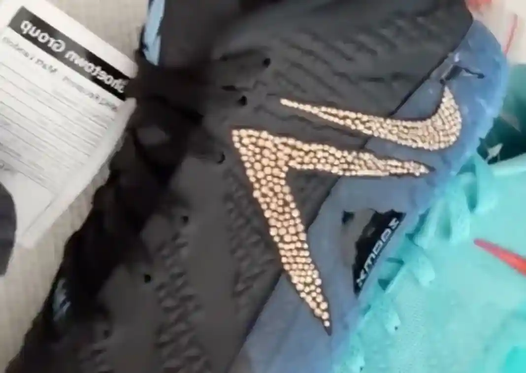 Nike Ja 3, Nike, Ja Morant - Ja Morant 發佈施華洛世奇 x 耐克 Ja 3 "Bling" 鞋款