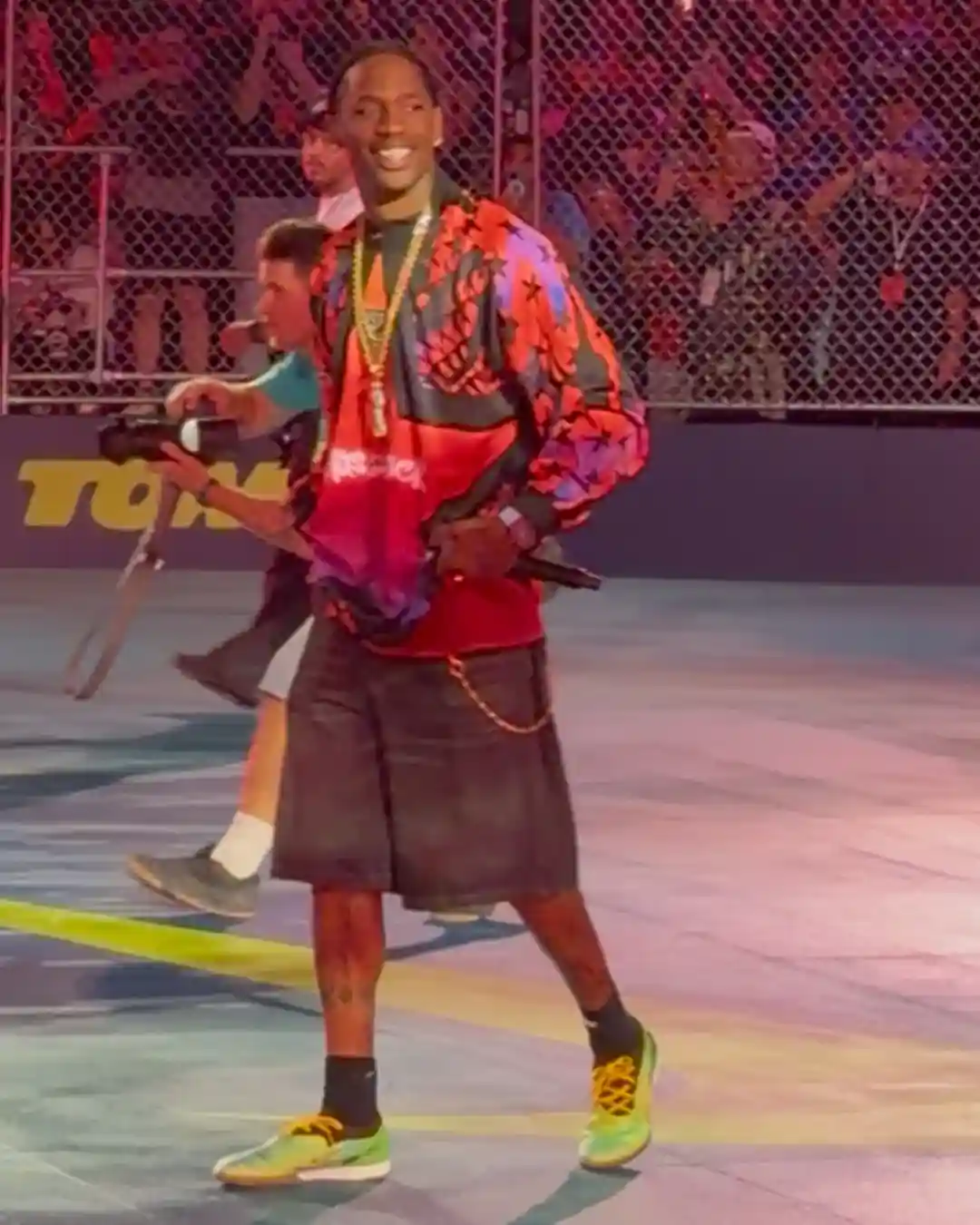 Travis Scott, Nike - 特拉維斯-斯科特在邁阿密 TOMA El Juego 首次亮相耐克足球鞋