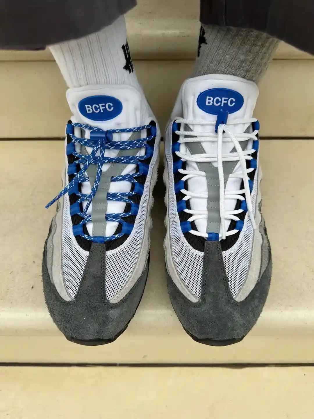 Undefeated, Nike Air Max 95, Nike - UNDEFEATED x Nike Air Max 95 "Hyper Cobalt" 伯明翰獨家發售