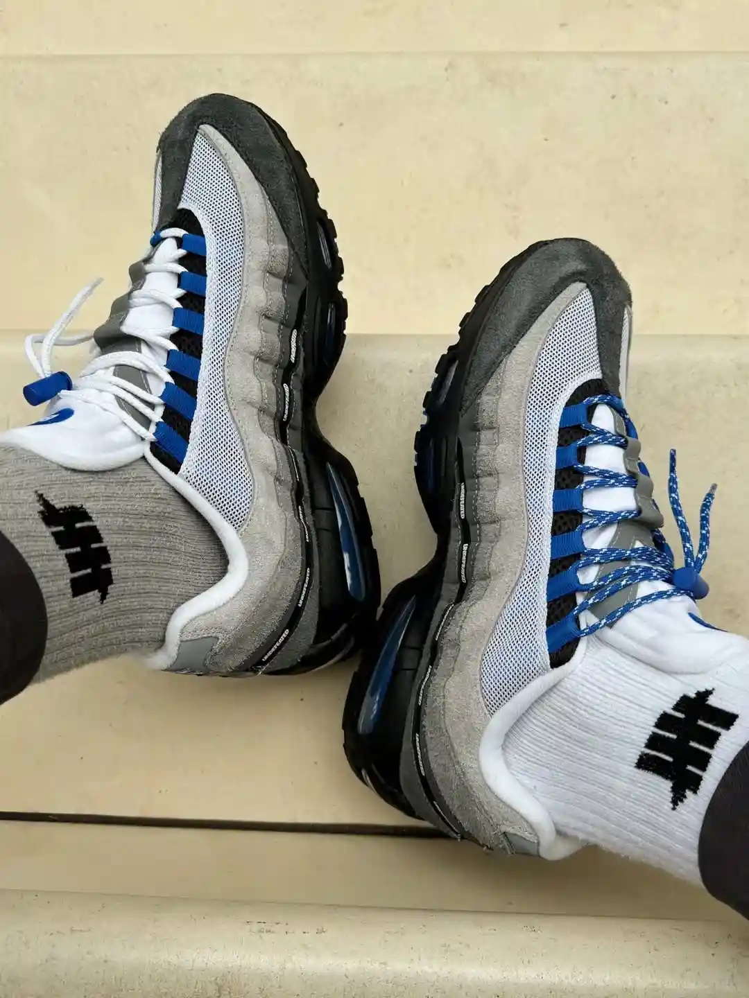 Undefeated, Nike Air Max 95, Nike - UNDEFEATED x Nike Air Max 95 "Hyper Cobalt" 伯明翰獨家發售