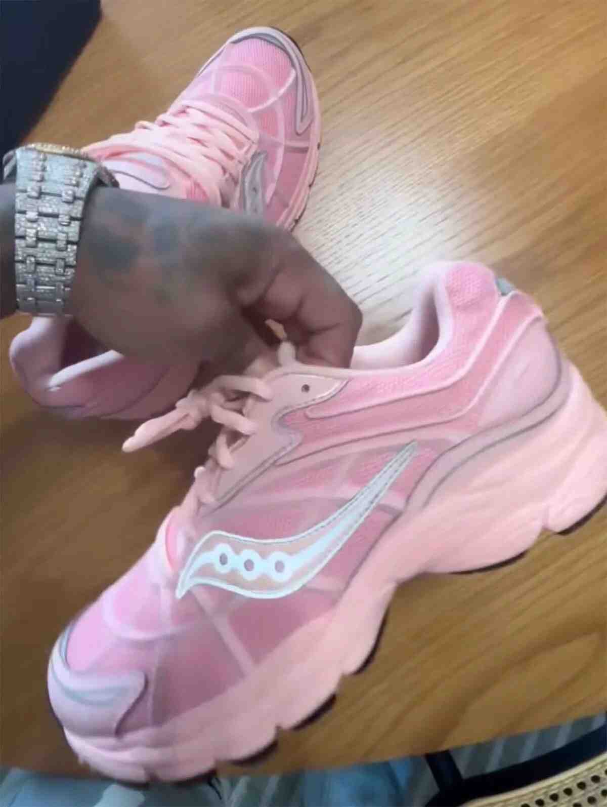 Westside Gunn, Saucony Omni 9 WEB, Saucony - Westside Gunn 預覽 2027 年發佈的 Saucony Omni 9 WEB