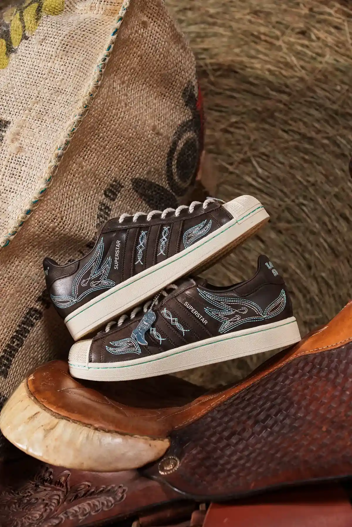 Active Athlete x adidas Superstar "Lone Star Reppin" 慶祝德克薩斯文化 adidas superstar, adidas - Active Athlete x adidas Superstar "Lone Star Reppin" 慶祝德克薩斯文化