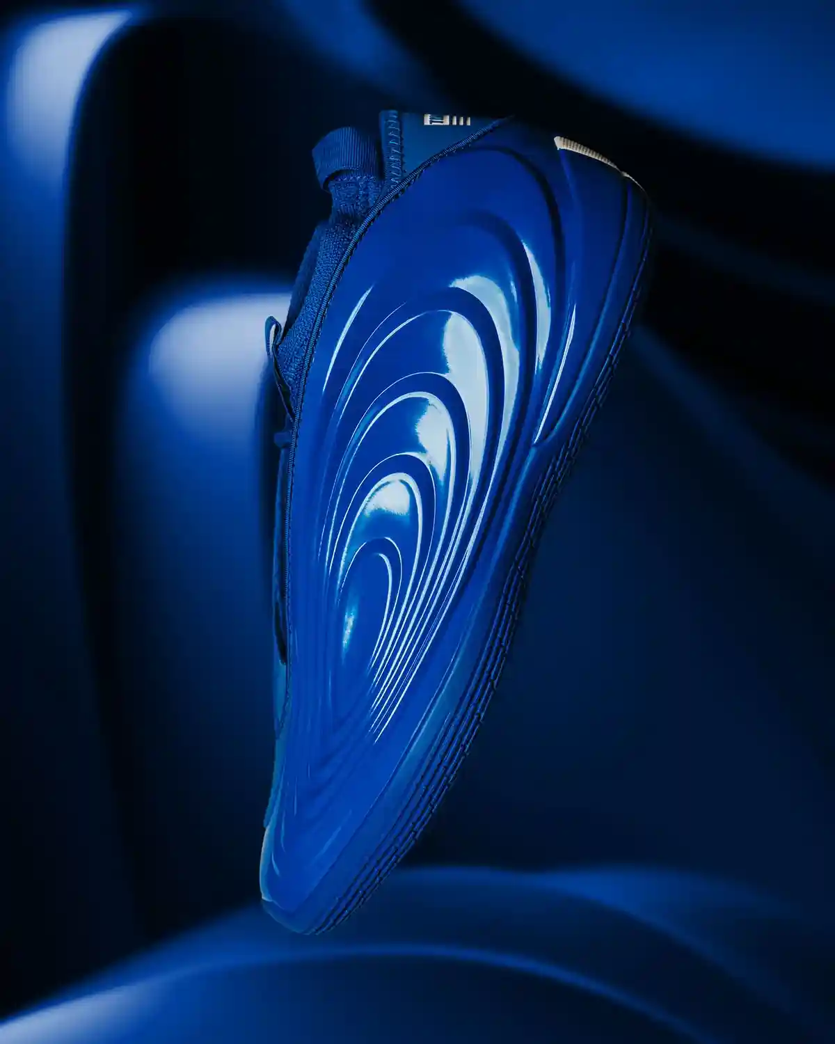 CLOT, adidas Harden 10, adidas - 阿迪達斯哈登 Vol.10 "馬拉松 "以 "克倫肖藍 "致敬尼普賽