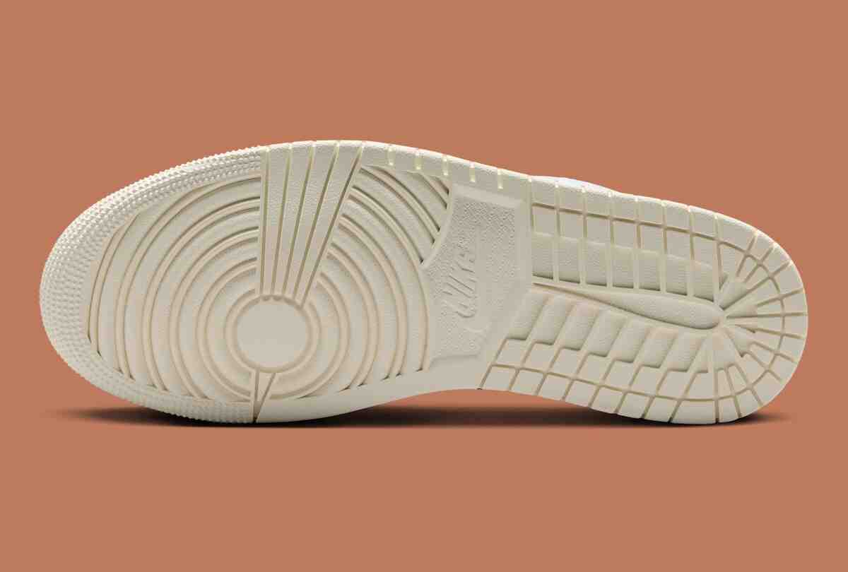 Jordan Legacy 312, Air Jordan 1 Low, Air Jordan 1 - Air Jordan 1 Low 和 Legacy 312 Low 加入俏皮的 "細條紋 "套裝