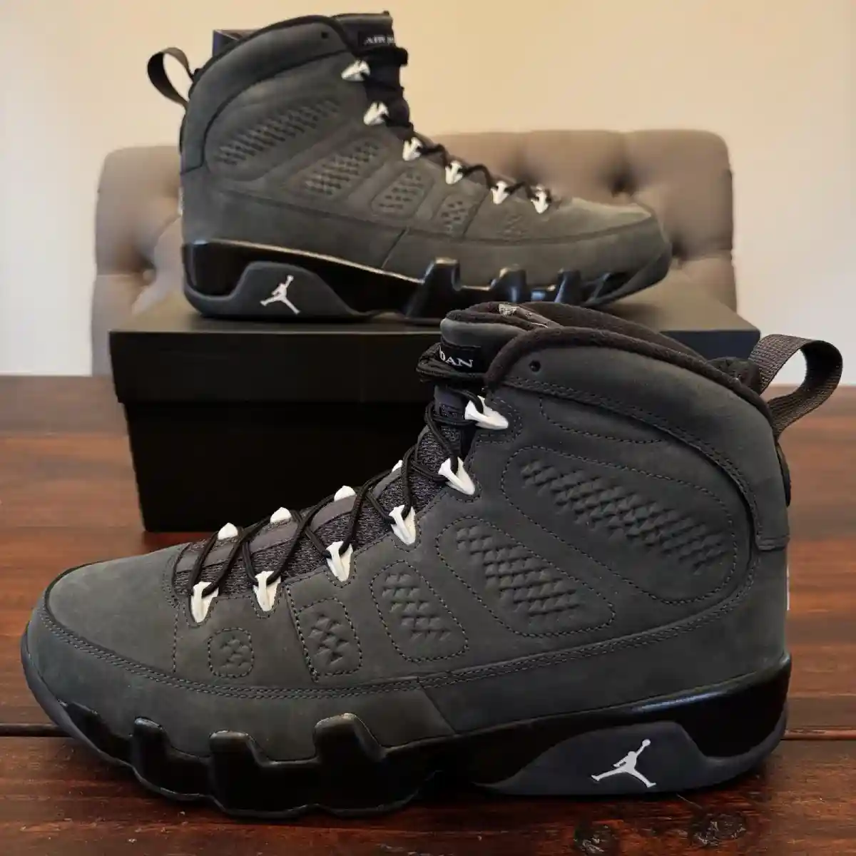 Sneaker Talk, Air Jordan 9, Air Jordan - Sneaker Talk：喬丹 9 "煙灰色