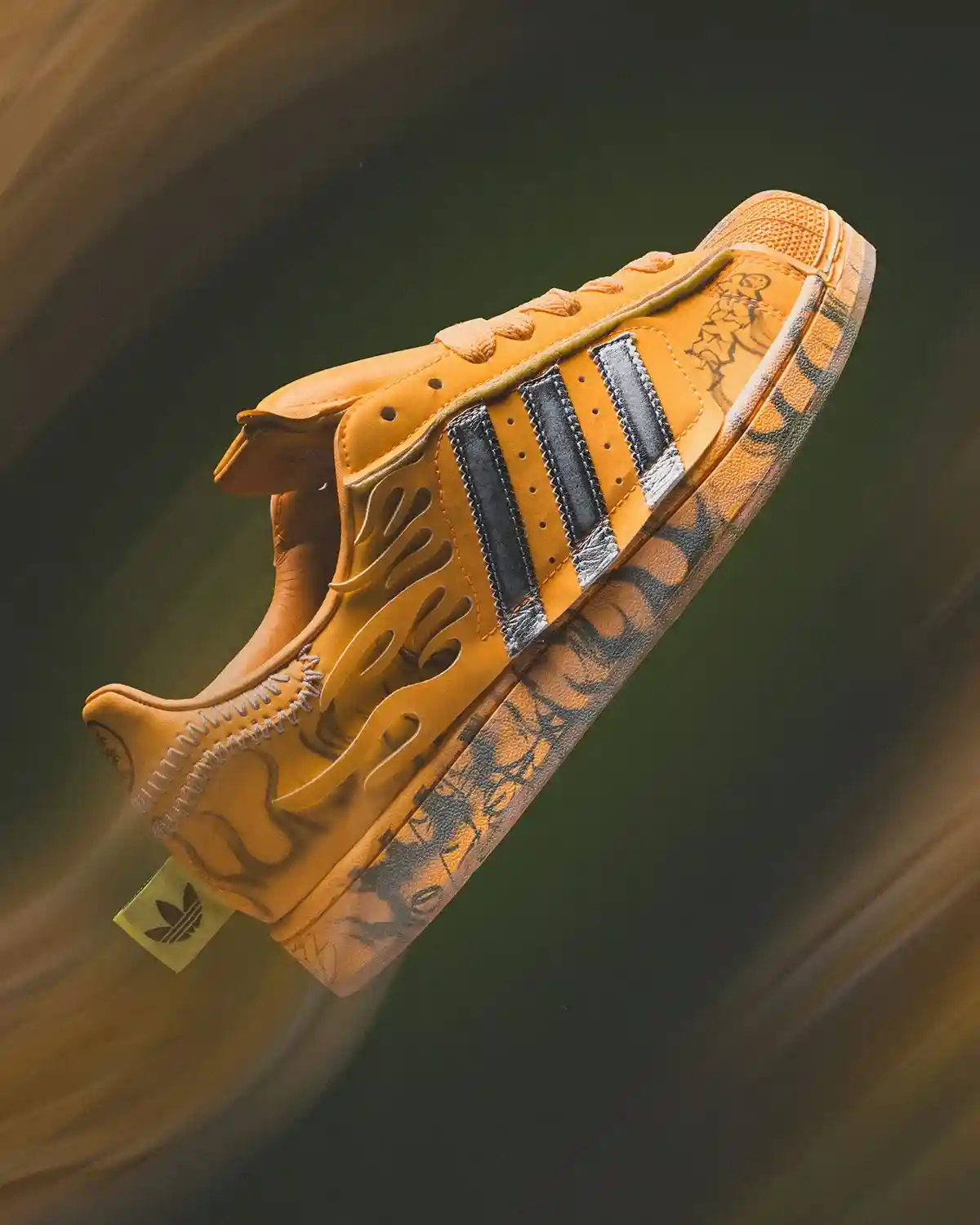 Hellstar x adidas Superstar "朦朧橙 "4 月 10 日發佈 Hellstar, adidas superstar, adidas - Hellstar x adidas Superstar "朦朧橙 "4 月 10 日發佈