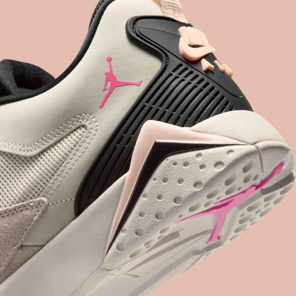 Nike, Jordan MVP 92, Jordan Brand - 喬丹 MVP 92 "淡象牙色/粉紅色 "為 90 年代的 DNA 帶來更輕盈的風格