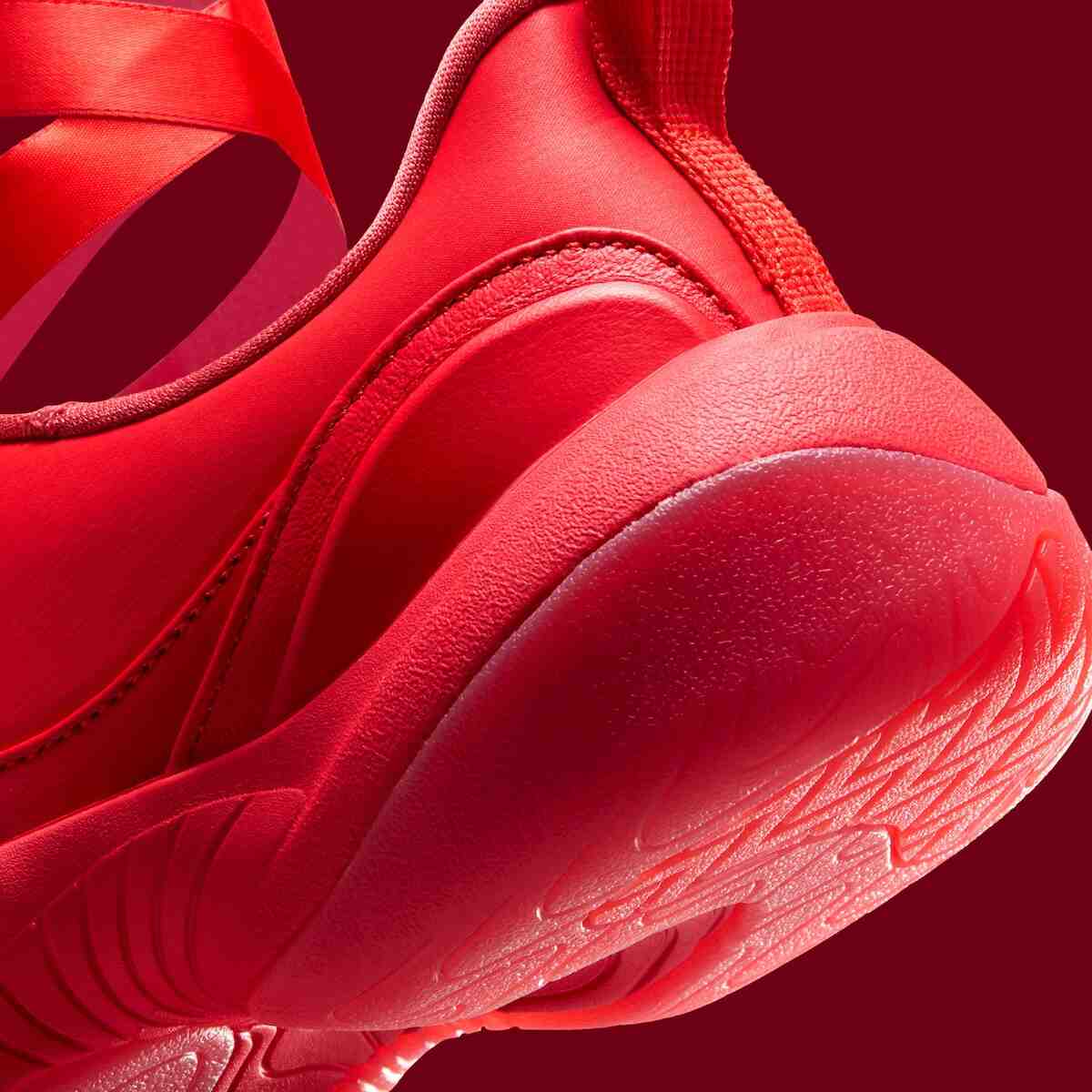 Nike, Jordan Pointe, Air Jordan - 喬丹 Pointe "智利紅 "現已上市（2026 年 3 月）