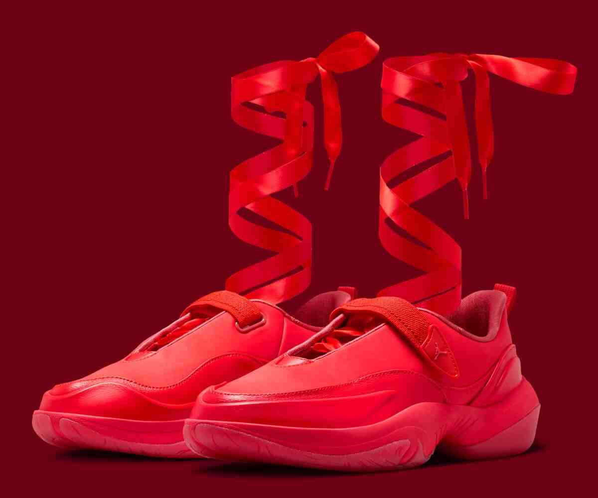 Nike, Jordan Pointe, Air Jordan - 喬丹 Pointe "智利紅 "現已上市（2026 年 3 月）