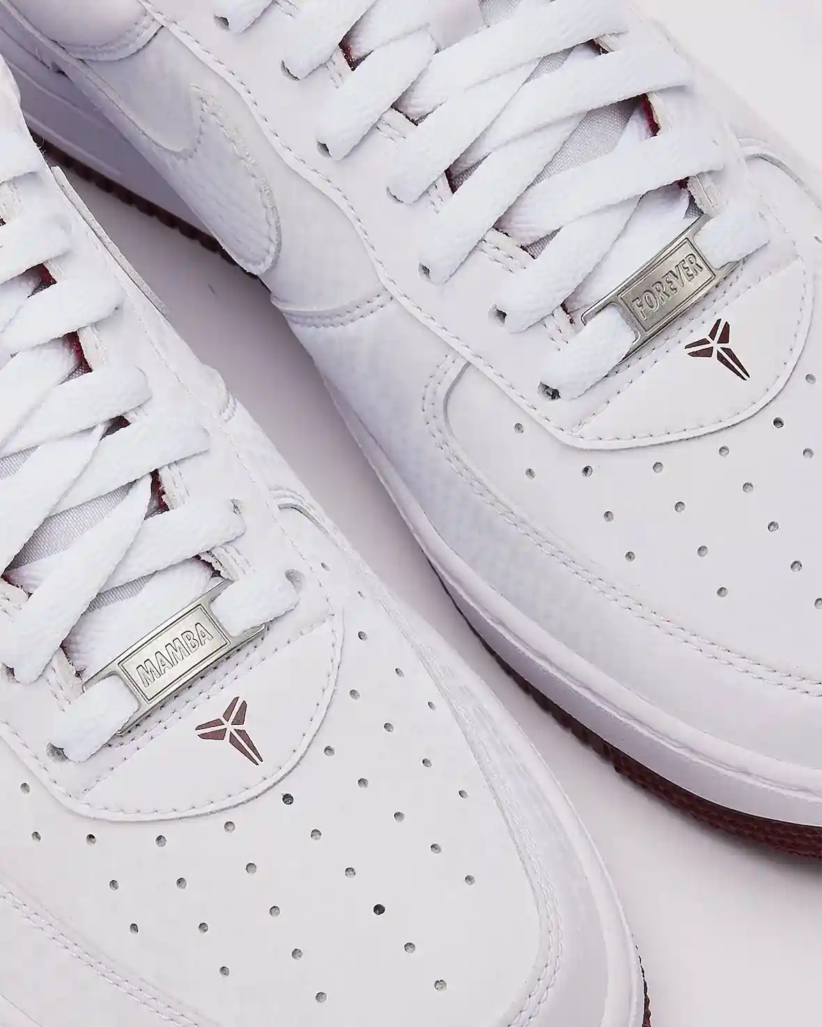 Nike Air Force 1 Low, Nike Air Force 1, Nike, NBA, Kobe Bryant Shoes - 科比-布萊恩特 x 耐克 Air Force 1 Low "下梅里恩王牌 "套裝將於 2026 年 3 月發佈