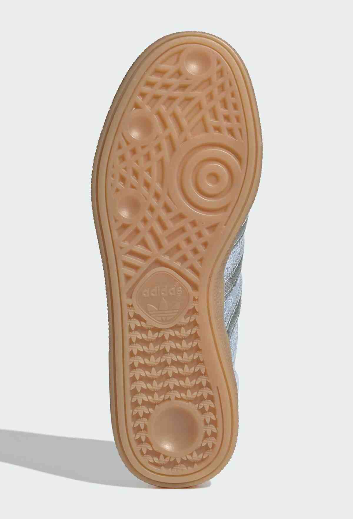 adidas Sambae, adidas Handball Spezial, adidas Handball, adidas - 阿迪達斯和自由倫敦從荷蘭陶器中汲取靈感，推出德爾福特套裝