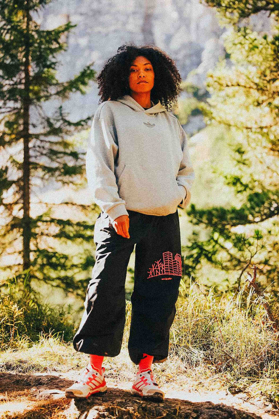 Mark Gonzales, adidas Terrex, adidas - 馬克-岡薩雷斯的塗鴉宇宙登陸阿迪達斯 TERREX Skychaser GTX