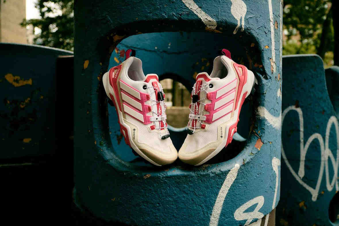 Mark Gonzales, adidas Terrex, adidas - 馬克-岡薩雷斯的塗鴉宇宙登陸阿迪達斯 TERREX Skychaser GTX