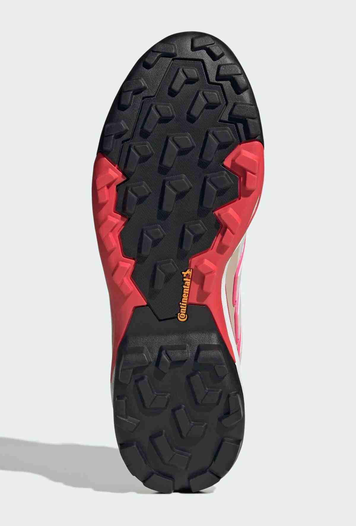 Mark Gonzales, adidas Terrex, adidas - 馬克-岡薩雷斯的塗鴉宇宙登陸阿迪達斯 TERREX Skychaser GTX