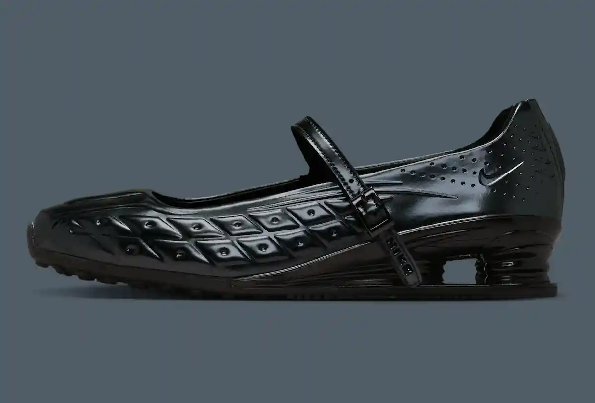 Naked Copenhagen 對 Nike Shox Z 和 Calistra 進行了重新設計,採用了光滑的金屬裝飾 Nike Shox, Nike - Naked Copenhagen 對 Nike Shox Z 和 Calistra 進行了重新設計,採用了光滑的金屬裝飾