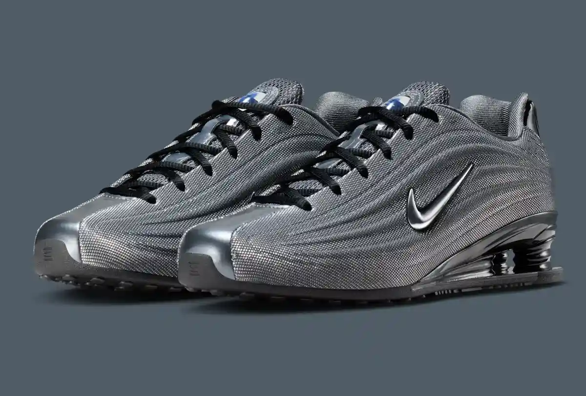 Naked Copenhagen 對 Nike Shox Z 和 Calistra 進行了重新設計,採用了光滑的金屬裝飾 Nike Shox, Nike - Naked Copenhagen 對 Nike Shox Z 和 Calistra 進行了重新設計,採用了光滑的金屬裝飾