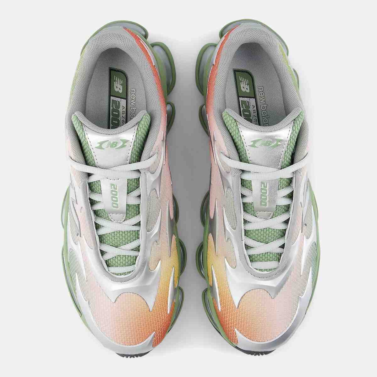 新百倫 2000 "液態金屬 "套裝以兩種未來主義配色亮相 New Balance 2000, New Balance - 新百倫 2000 "液態金屬 "套裝以兩種未來主義配色亮相