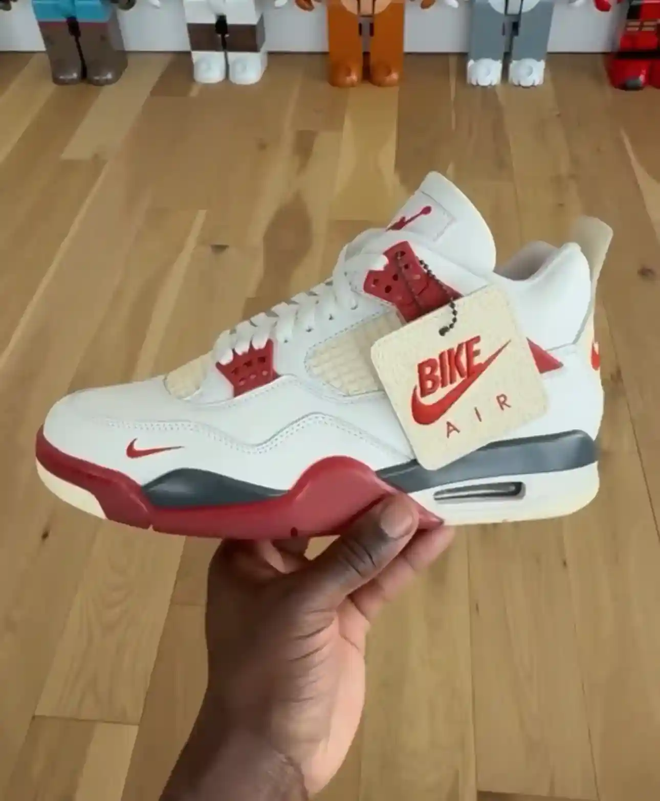 奈傑爾-希爾維斯特 x Air Jordan 4 "一磚一瓦 "亮相 Nigel Sylvester, Air Jordan 4, Air Jordan - 奈傑爾-希爾維斯特 x Air Jordan 4 "一磚一瓦 "亮相