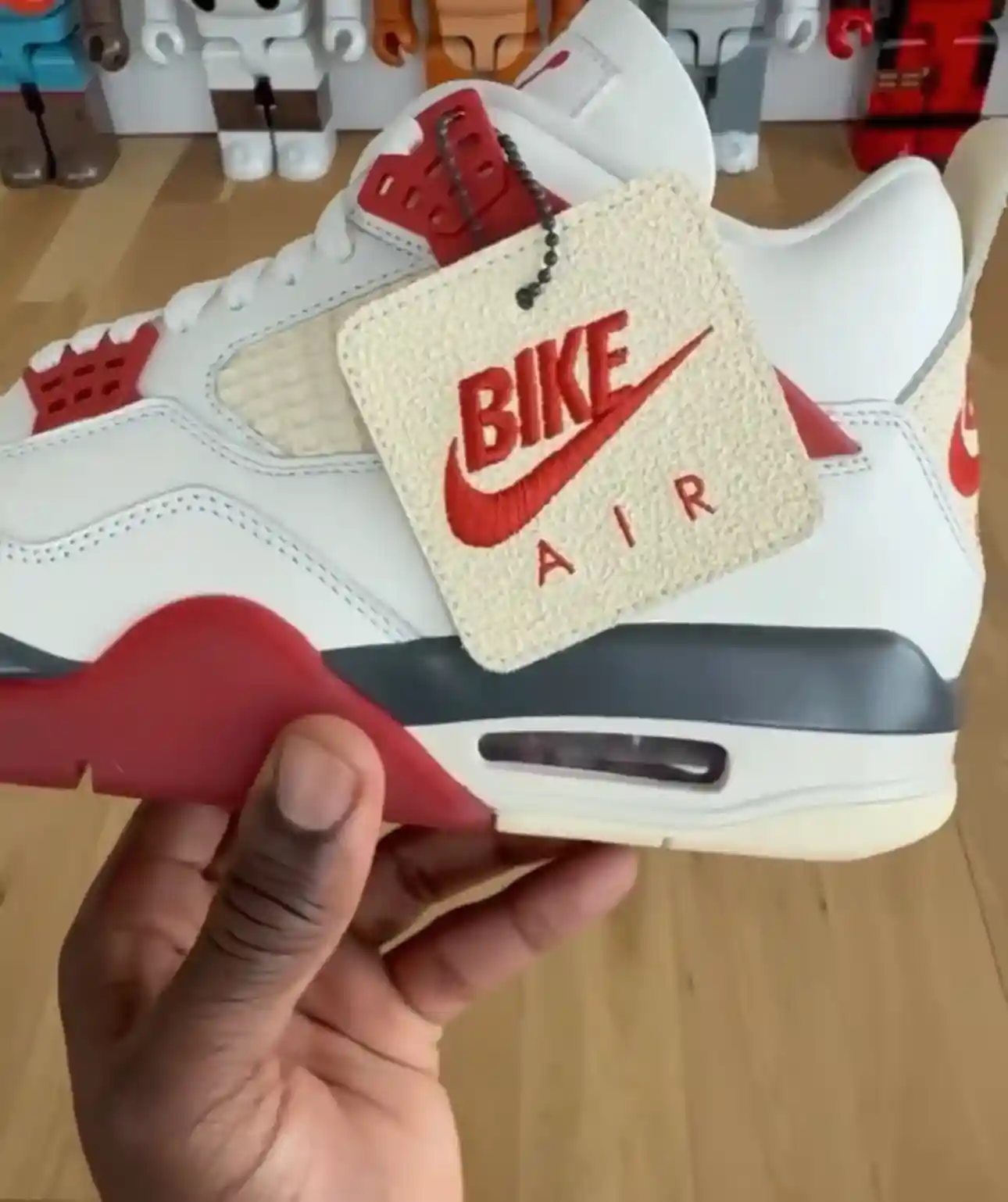 奈傑爾-希爾維斯特 x Air Jordan 4 "一磚一瓦 "亮相 Nigel Sylvester, Air Jordan 4, Air Jordan - 奈傑爾-希爾維斯特 x Air Jordan 4 "一磚一瓦 "亮相