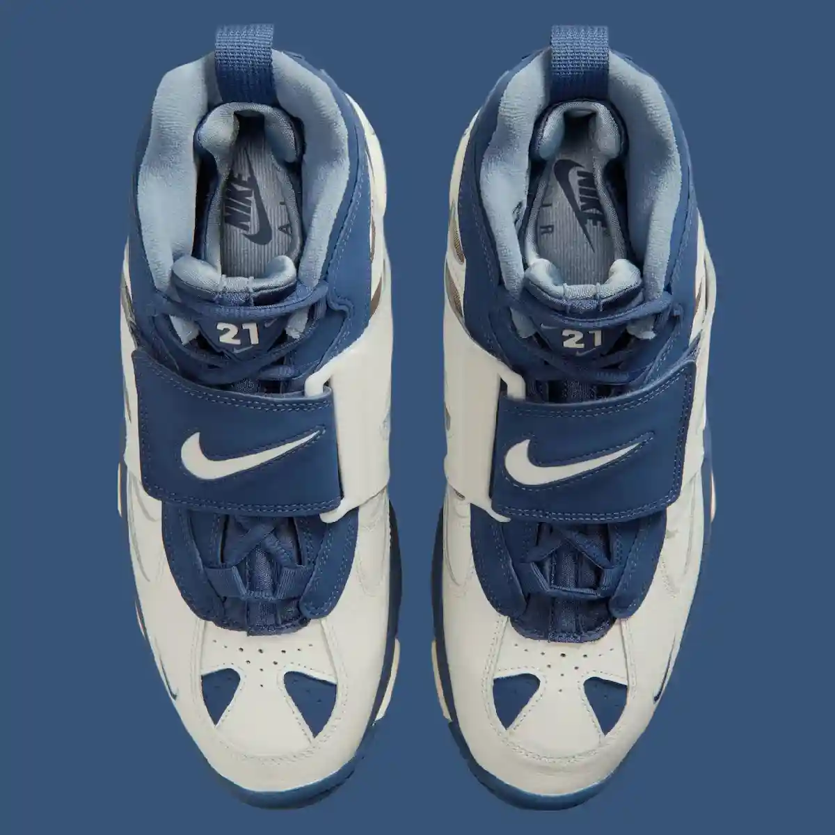 耐克 Air Diamond Turf 2 "皇家隊 "4 月 4 日發佈 Nike Air Diamond Turf 2, Nike Air Diamond Turf, Nike, Deion Sanders - 耐克 Air Diamond Turf 2 "皇家隊 "4 月 4 日發佈