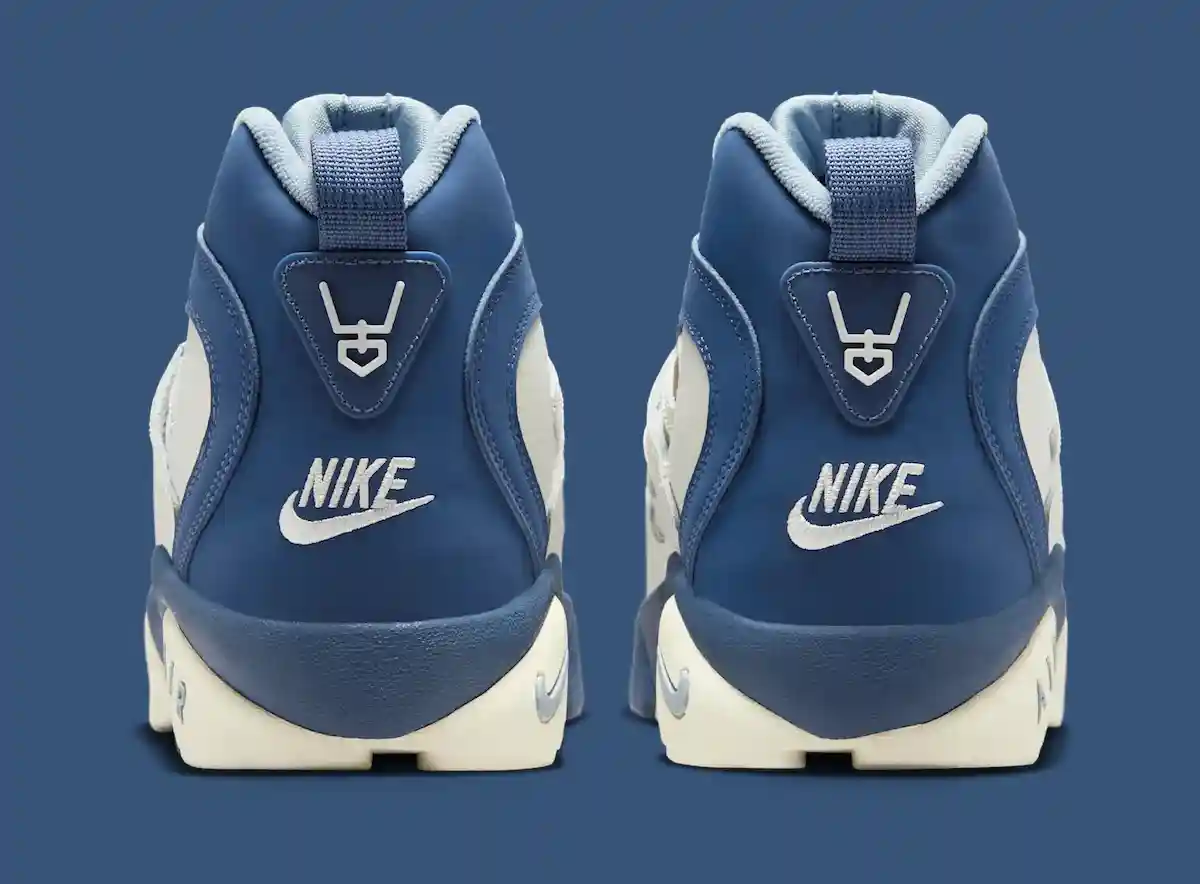 耐克 Air Diamond Turf 2 "皇家隊 "4 月 4 日發佈 Nike Air Diamond Turf 2, Nike Air Diamond Turf, Nike, Deion Sanders - 耐克 Air Diamond Turf 2 "皇家隊 "4 月 4 日發佈
