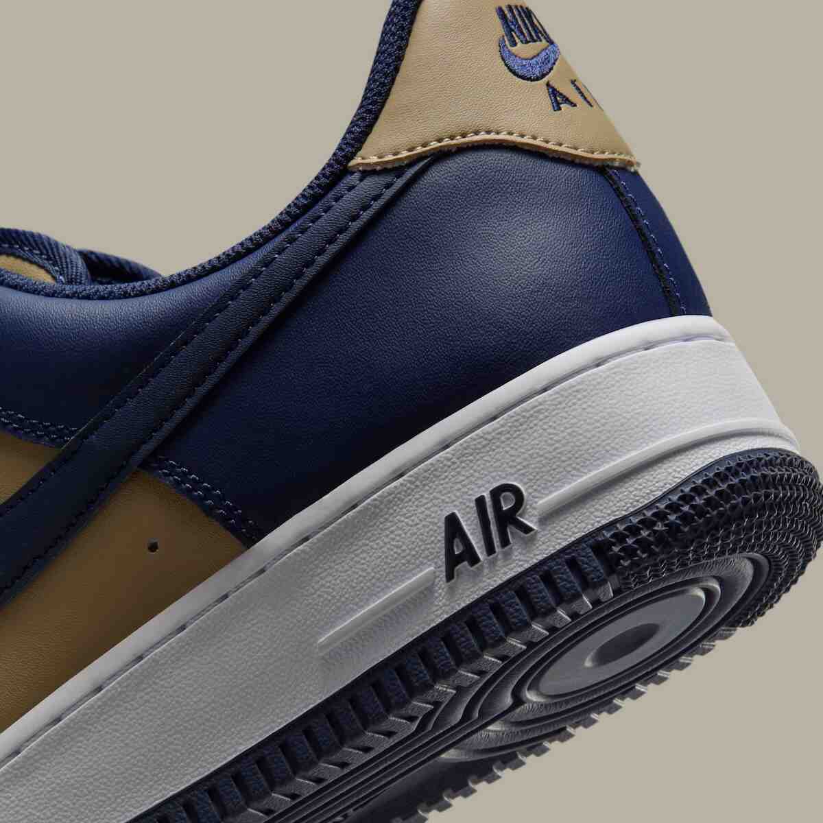 Nike Air Force 1 Low, Nike Air Force 1, Nike - 耐克 Air Force 1 Low "米色/橄欖色 "帶來永恆的雙色能量