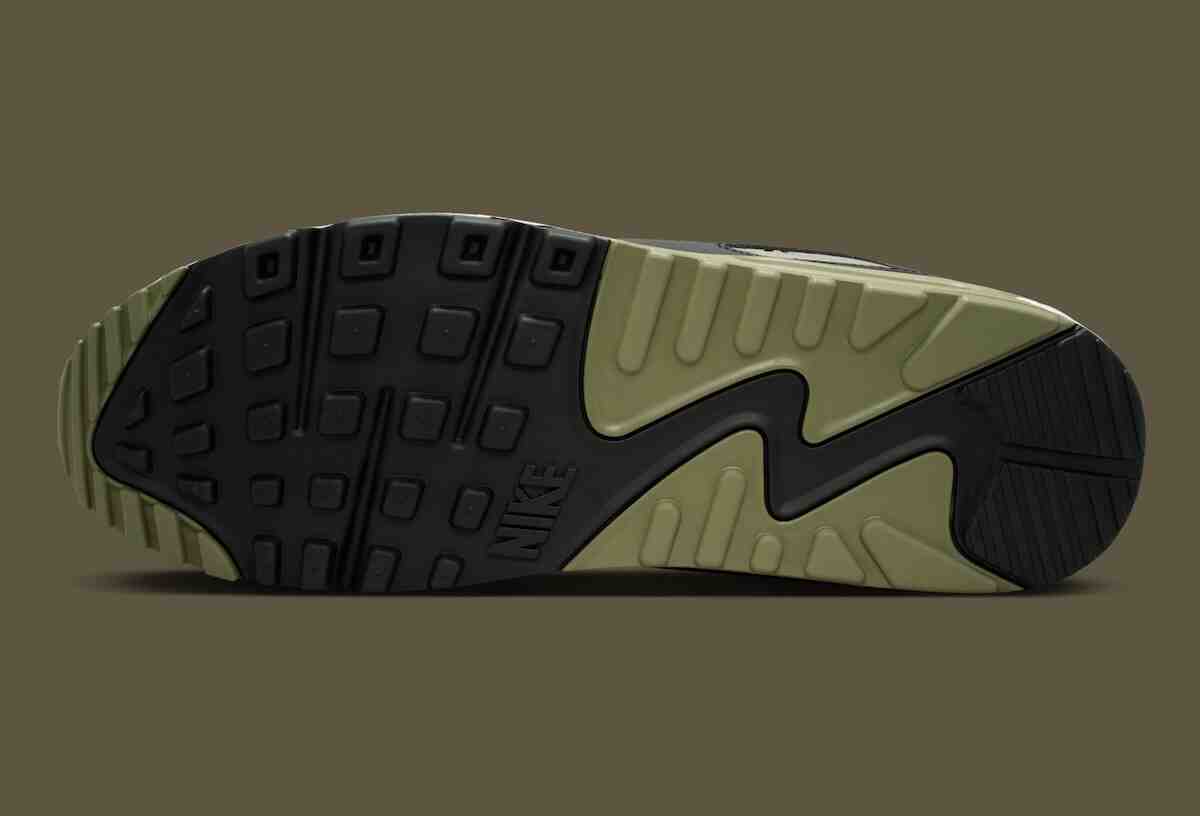 Nike Air Max 90, Nike Air Max, Nike - 耐克為 Air Max 90 換上了干淨利落的 "銀色鼠尾草 "新裝