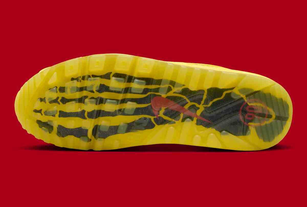 Nike Total 90, Nike Air Max 90, Nike Air Max, Nike - 耐克 Air Max 90 "Total 90 Laser "將傳奇足球戰靴打造成生活方式的象徵