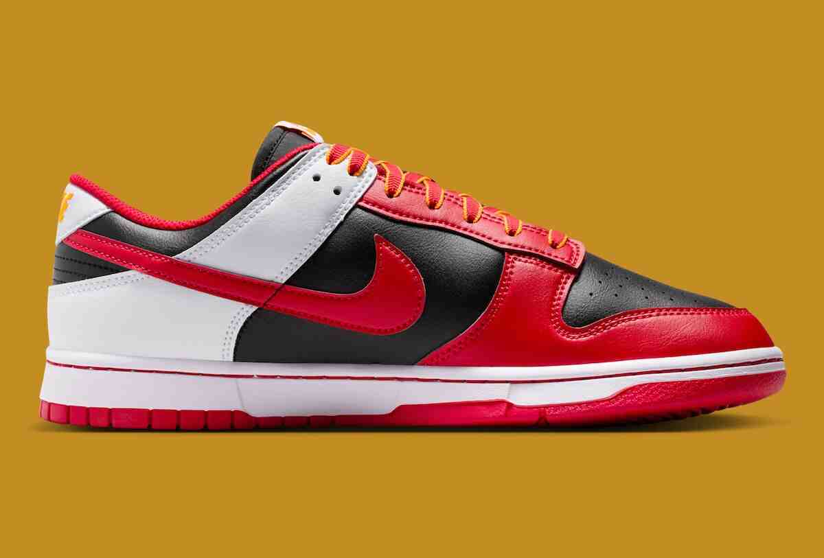 耐克 Dunk Low 復古風 "黑色/大學紅 "將熟悉的色彩搭配帶回身邊 Nike Dunk Low, Nike - 耐克 Dunk Low 復古風 "黑色/大學紅 "將熟悉的色彩搭配帶回身邊