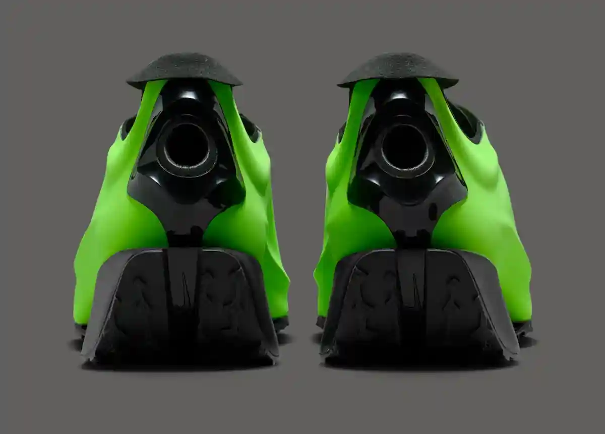 Nike First Sight Noir, Nike First Sight, Nike - 耐克最新款 First Sight Noir 跑鞋以 "電光綠 "亮相