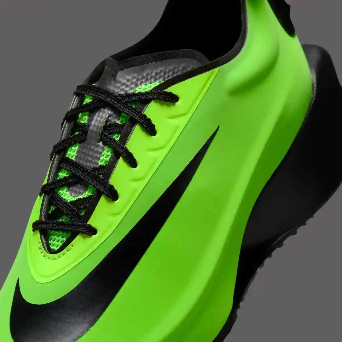 Nike First Sight Noir, Nike First Sight, Nike - 耐克最新款 First Sight Noir 跑鞋以 "電光綠 "亮相