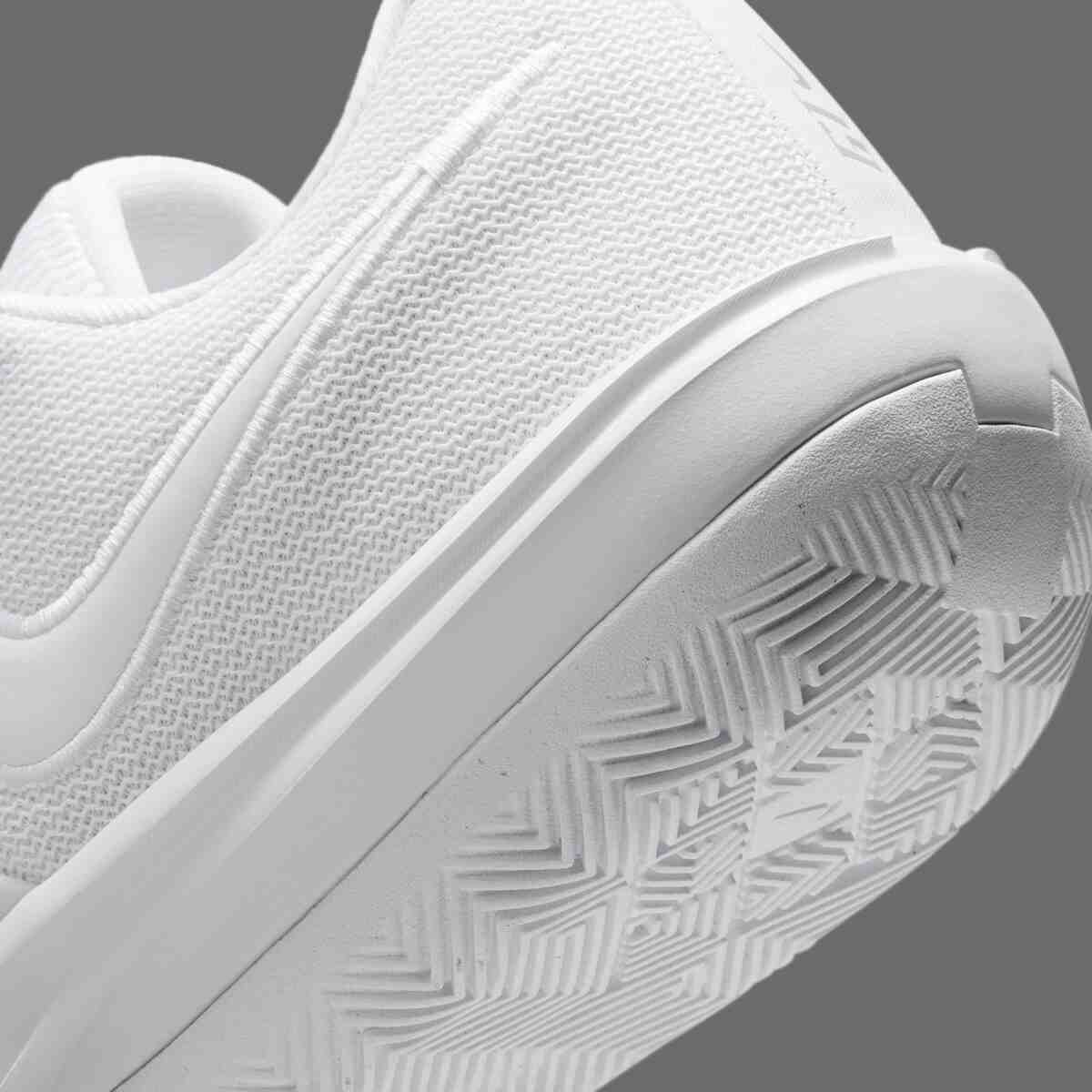 耐克打造完美全白籃球鞋,售價 95 美元 Nike GT Cut Academy 2, Nike - 耐克打造完美全白籃球鞋,售價 95 美元