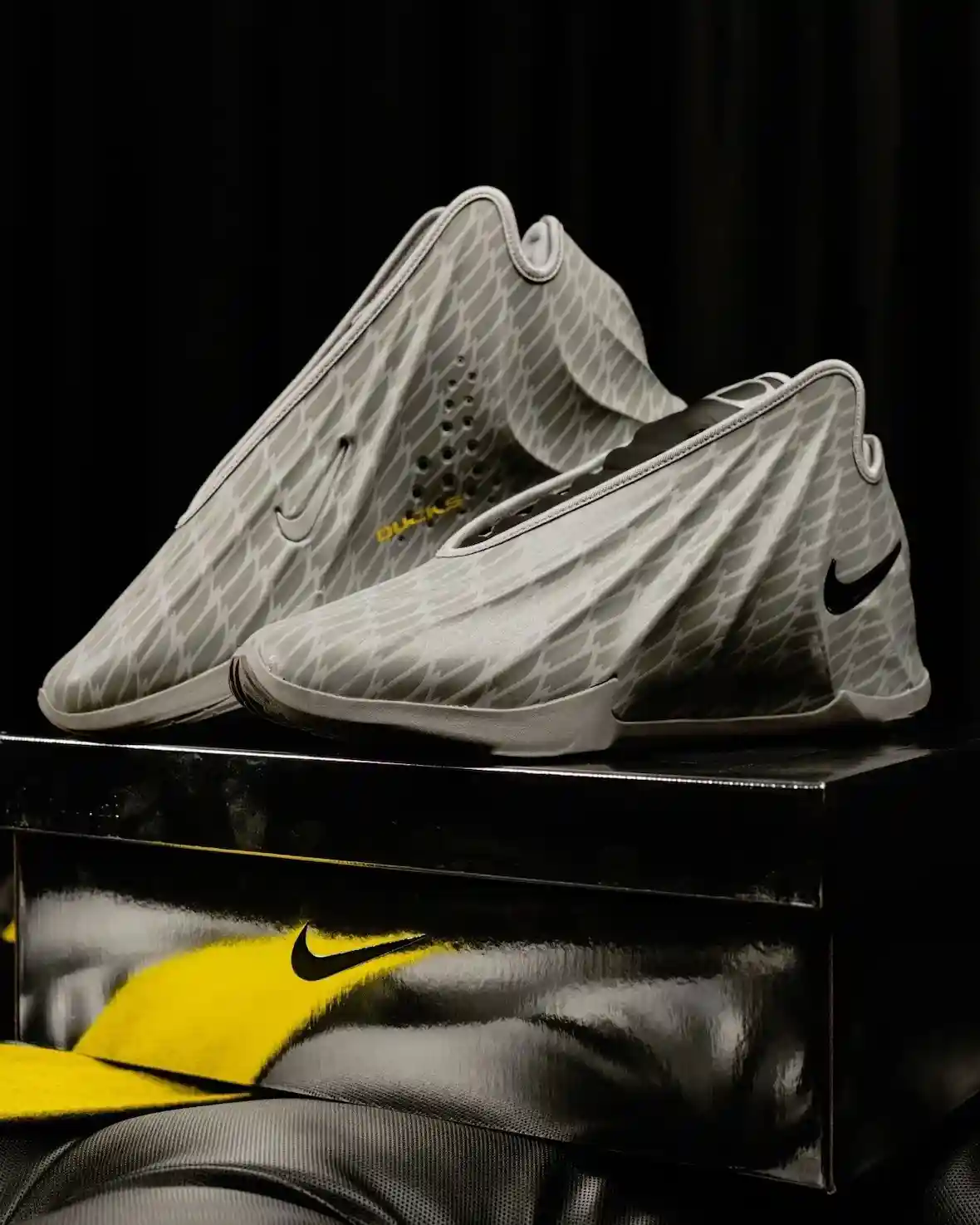 Oregon Ducks, Nike GT Future, Nike - 耐克 GT Future "俄勒岡鴨隊 "在瘋狂三月前亮相