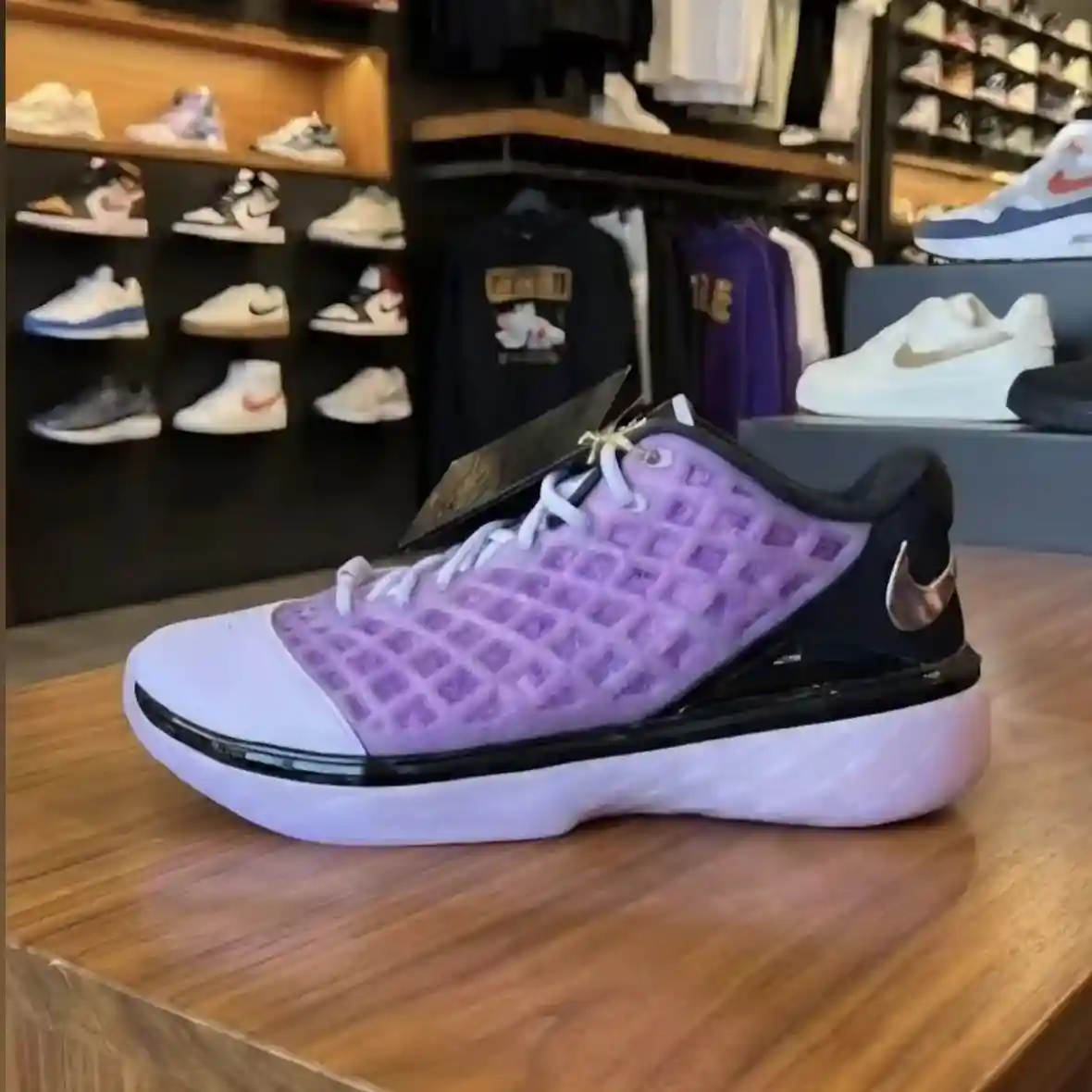 Nike Kobe 3 Protro, Nike Kobe 3 Low, Nike Kobe 3, Nike - 耐克科比 3 Low Protro "曼巴魔咒 "2026 年 3 月發佈