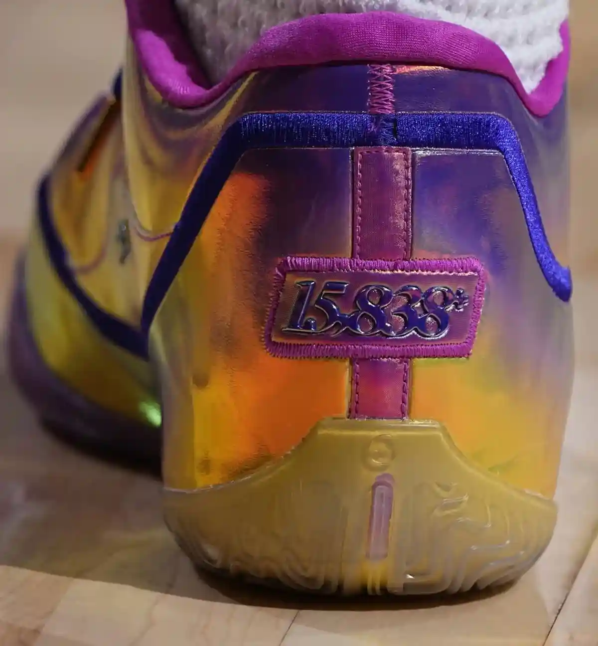 Nike LeBron 23, Nike, NBA, LeBron James - 耐克勒布朗 23"15,838 "PE 紀念勒布朗的 NBA 場均進球紀錄