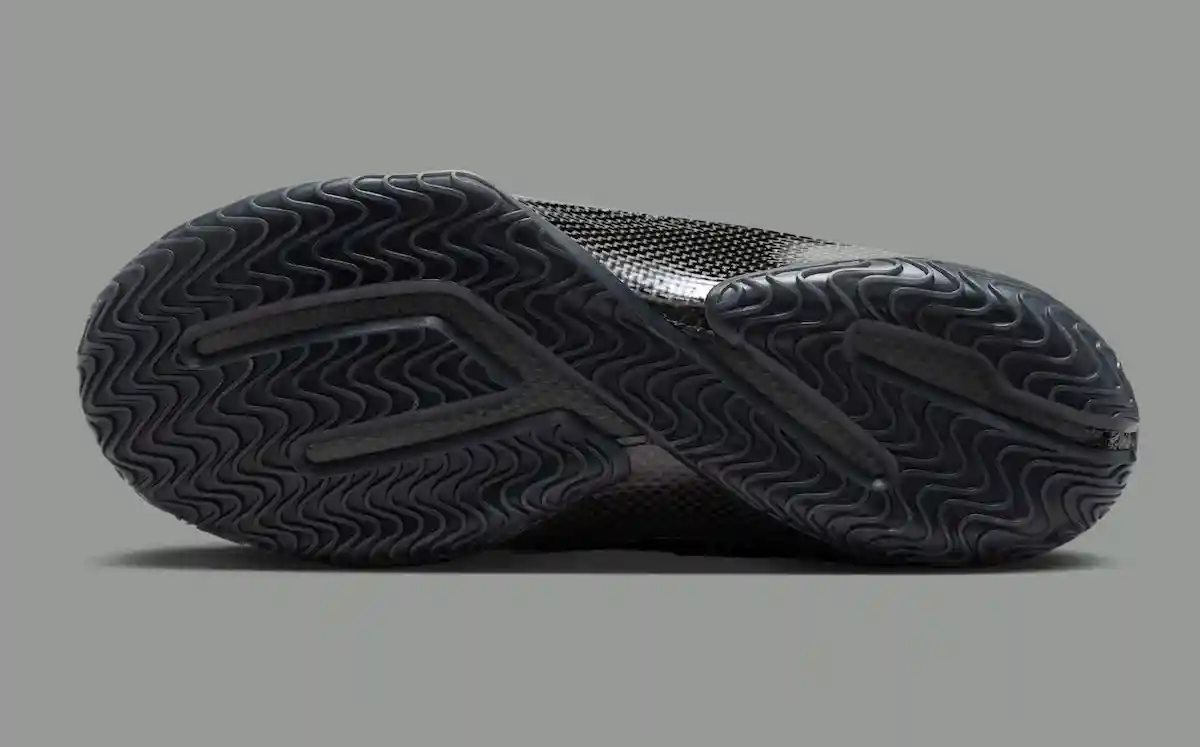 Nike LeBron 23, Nike, LeBron James - 耐克勒布朗 23 "蒙面威脅 "3 月 24 日發佈