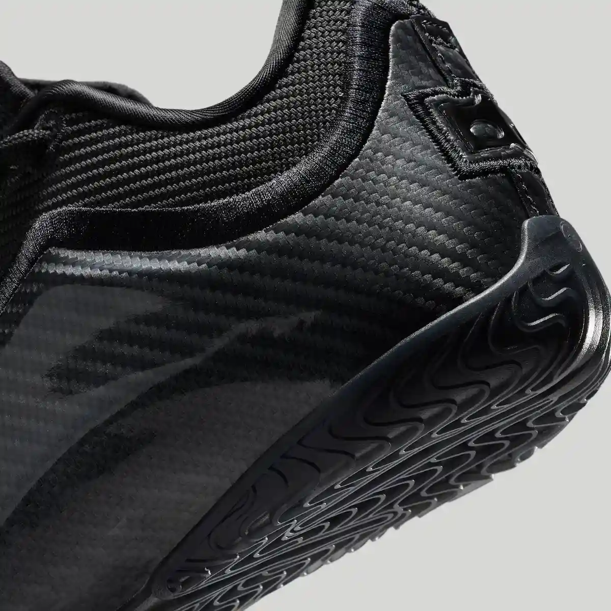 Nike LeBron 23, Nike, LeBron James - 耐克勒布朗 23 "蒙面威脅 "3 月 24 日發佈