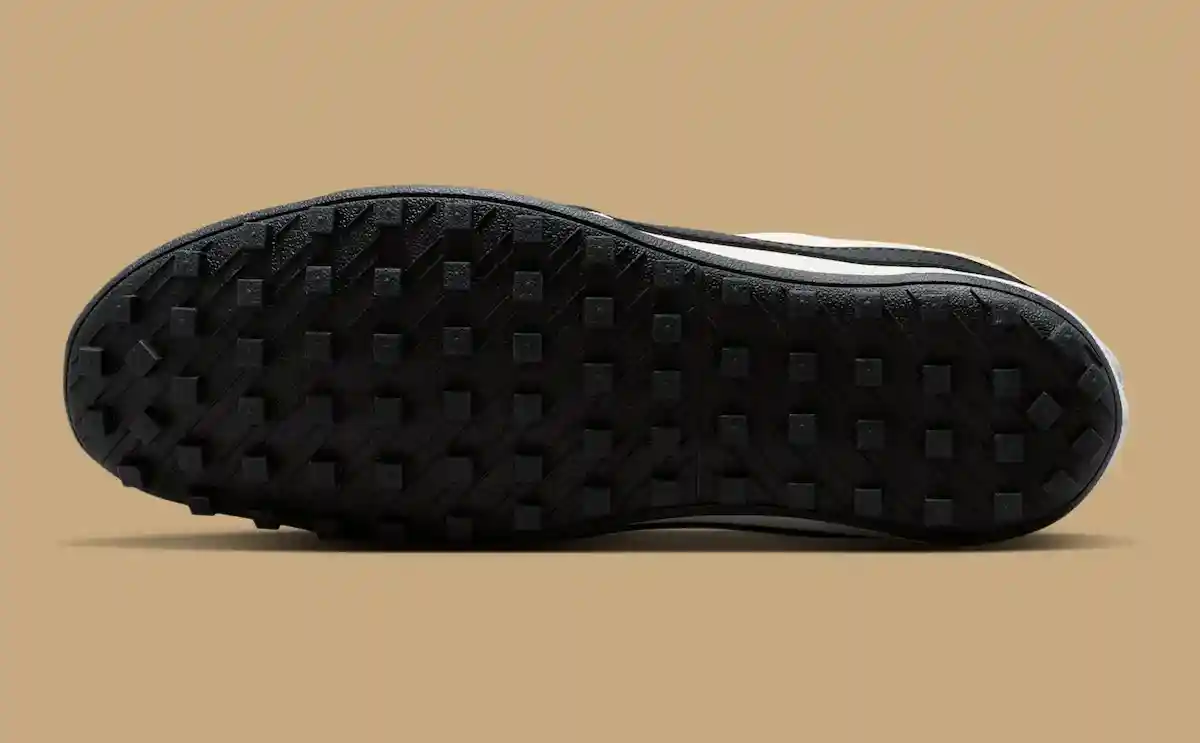 Nike Moon Shoe, Nike - 耐克月光鞋 4 月 2 日回歸