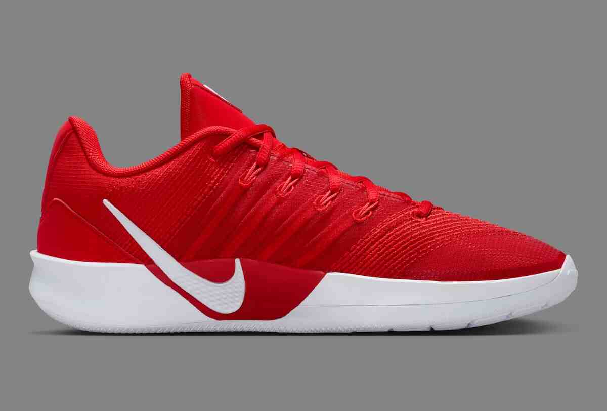 Nike Sabrina 3, Nike - 耐克 Sabrina 3 "大學紅 "加入團隊銀行系列