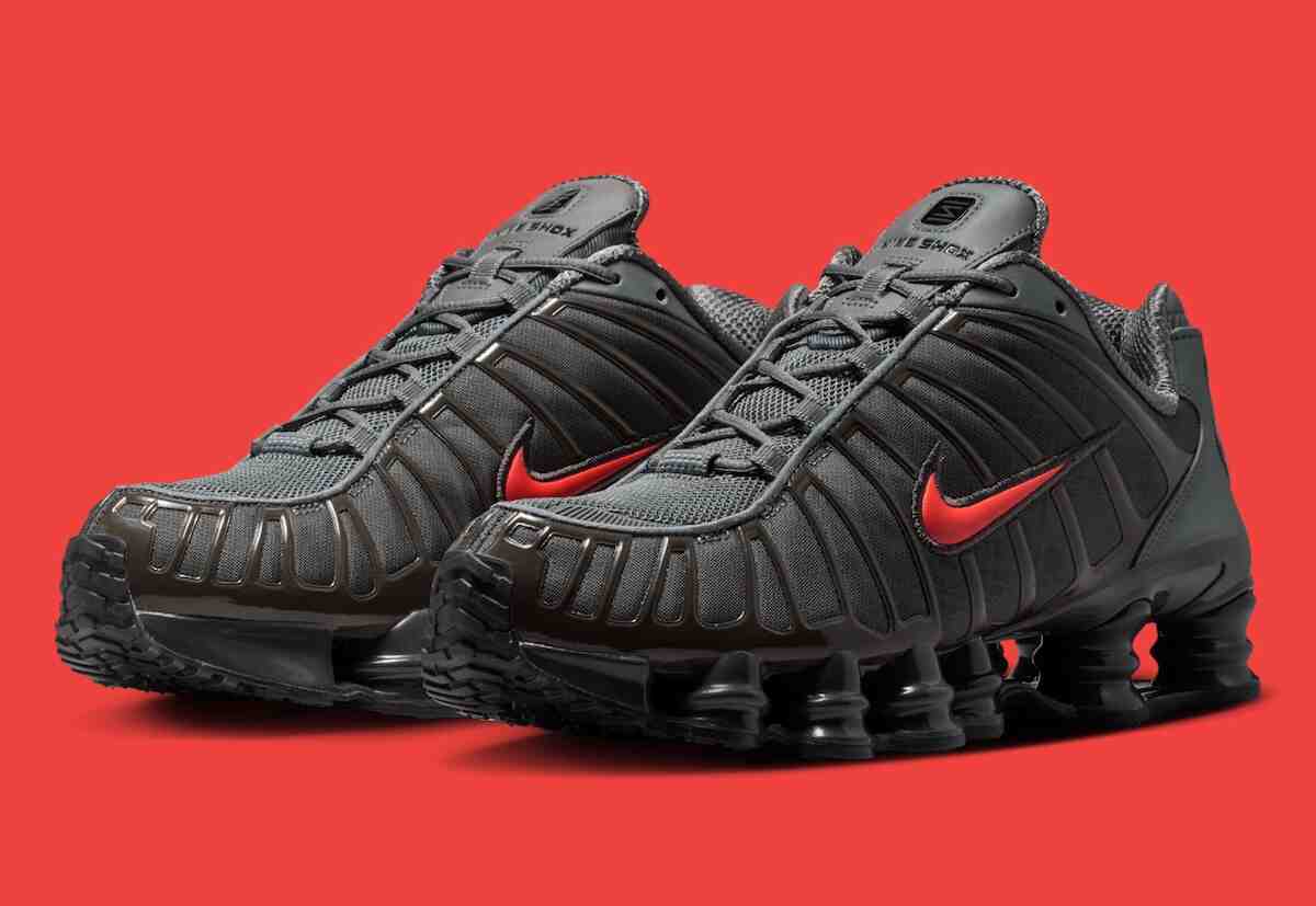 Nike Shox, Nike - 耐克 Shox TL SE "煙灰色/亮深紅色 "2026 年 4 月發佈