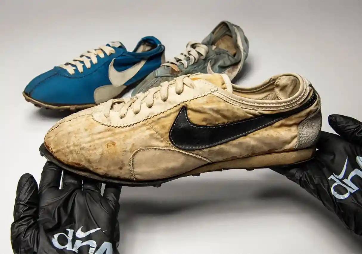 來自耐克檔案部的原版耐克月光鞋