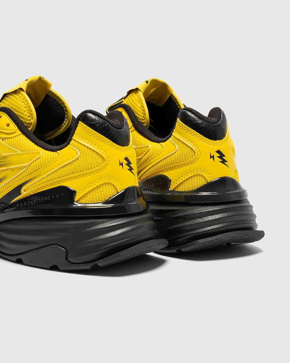 口袋妖怪 x PUMA 日夜兩用運動鞋套裝提升檔次 PUMA Mostro, PUMA Inverse, PUMA All-Pro NITRO 2, Puma, Pokemon - 口袋妖怪 x PUMA 日夜兩用運動鞋套裝提升檔次