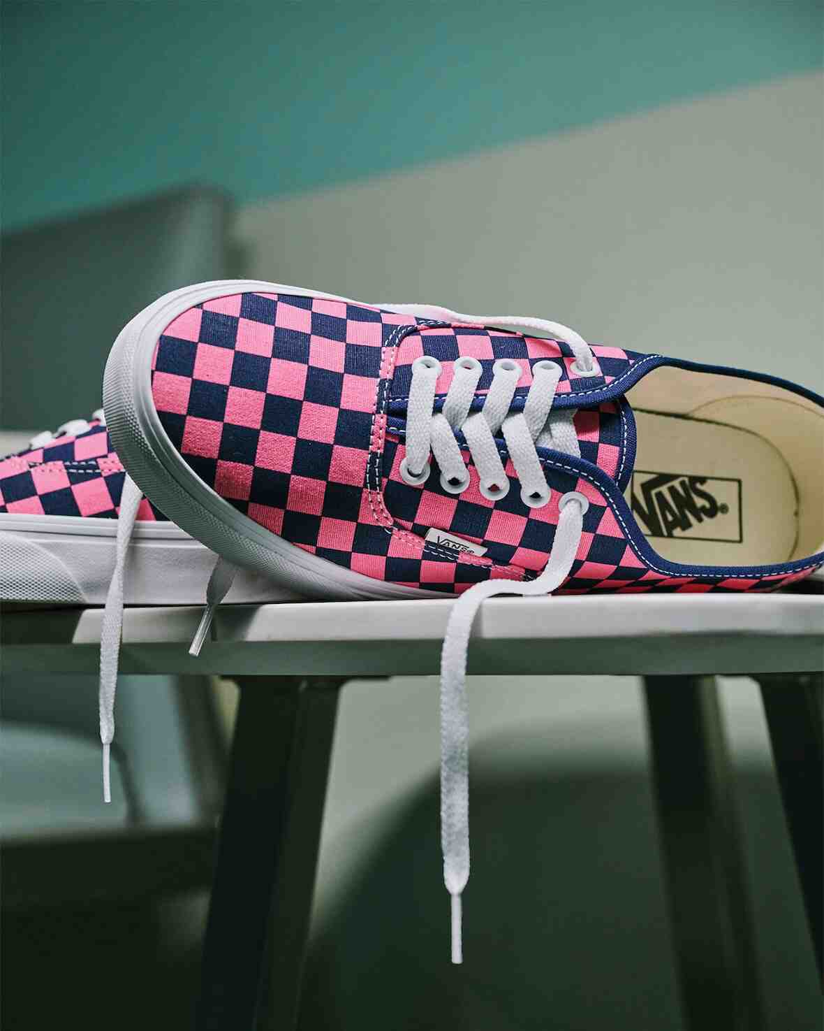 Vans Authentic, Vans - Vans 推出 2026 年春季 Authentic 系列，慶祝其 60 周年華誕