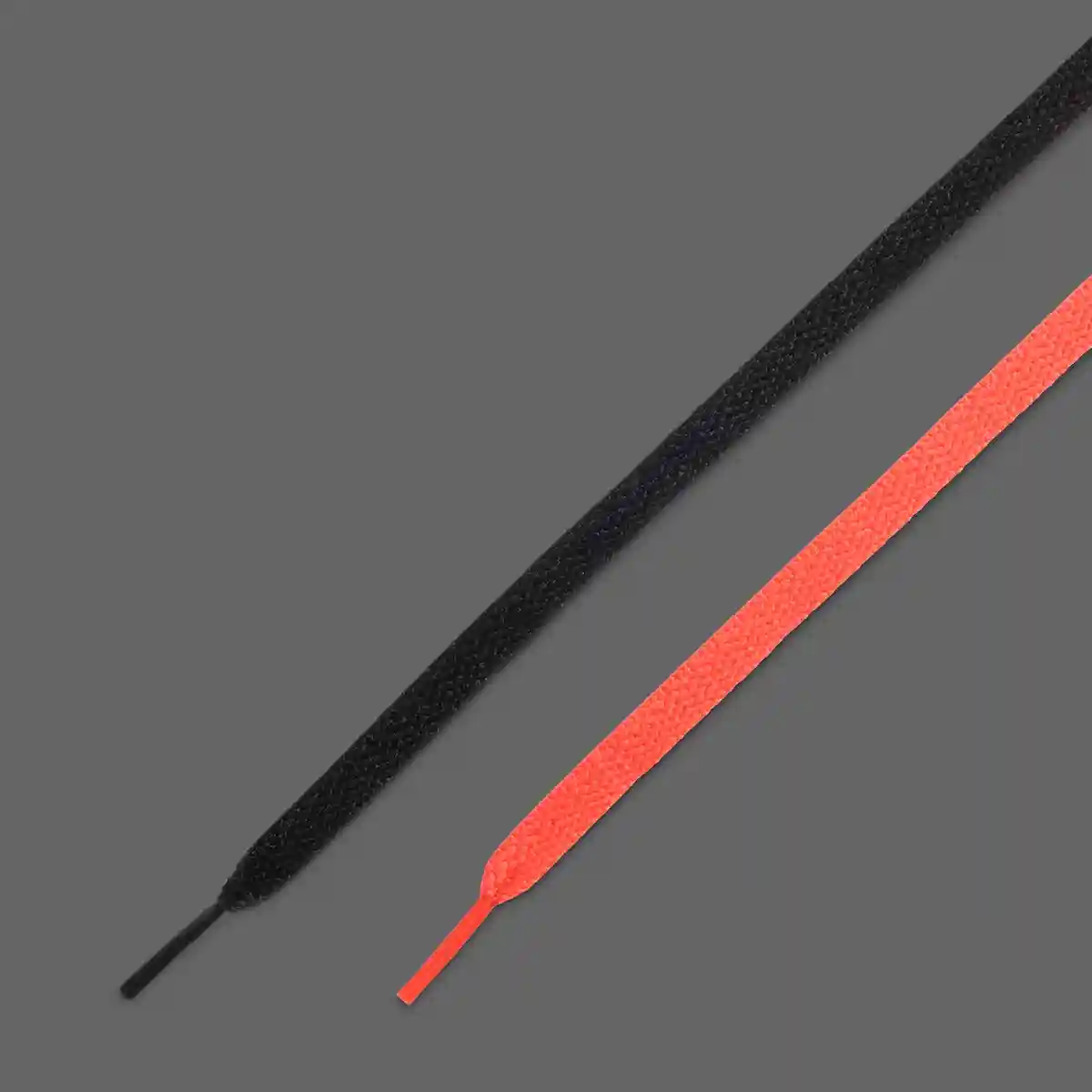 Nike, Air Jordan 4, Air Jordan - Air Jordan 4 GS "黑色/Infrared 23 "將於 2026 年 5 月發佈