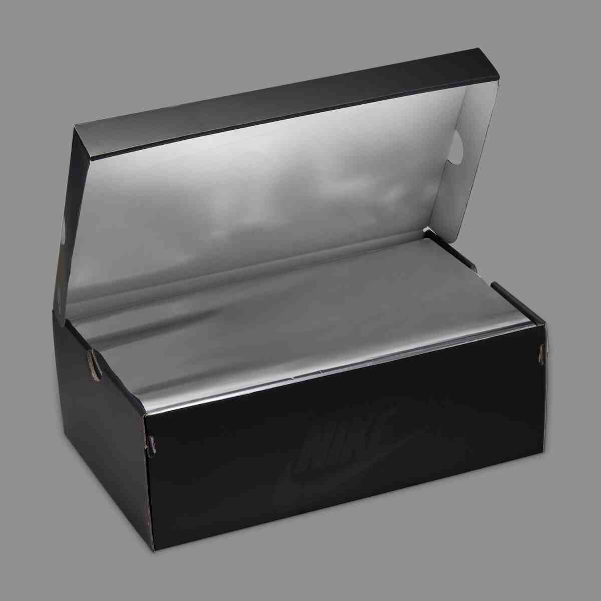 Nike Air Max Dolce, Nike Air Max, Nike, Comme des Garcons - Comme des Gar&ccedil;ons x Nike Air Max Dolce 套件將 "趿拉鞋 "變為高級時裝