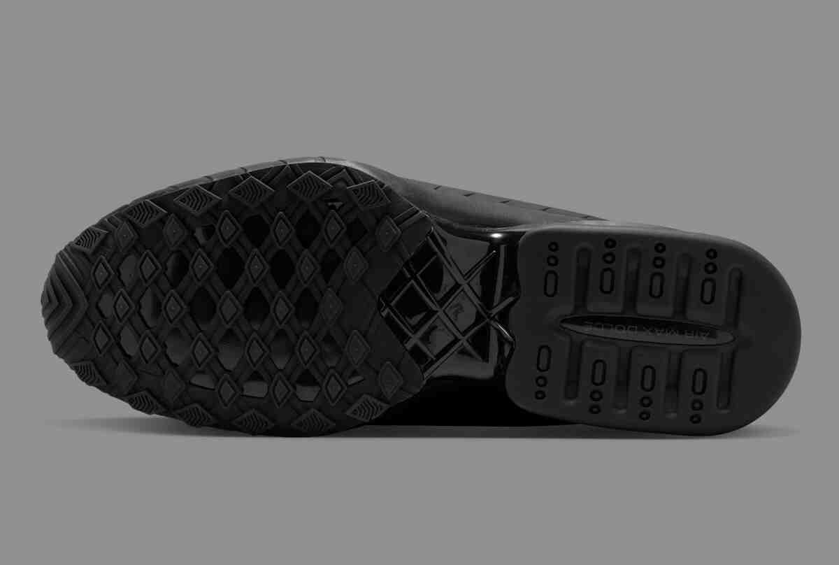 Nike Air Max Dolce, Nike Air Max, Nike, Comme des Garcons - Comme des Gar&ccedil;ons x Nike Air Max Dolce 套件將 "趿拉鞋 "變為高級時裝