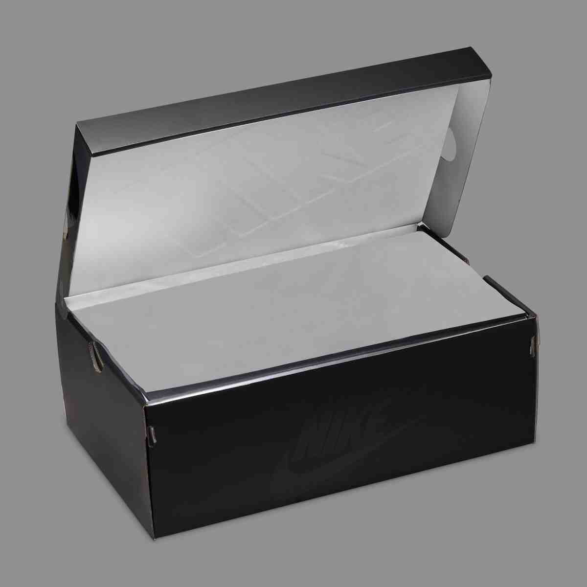 Nike Air Max Dolce, Nike Air Max, Nike, Comme des Garcons - Comme des Gar&ccedil;ons x Nike Air Max Dolce 套件將 "趿拉鞋 "變為高級時裝