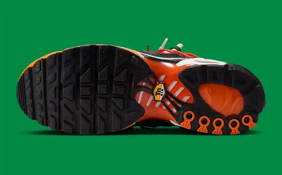 HOMECOMING x Nike Air Max Plus 本周末在拉各斯亮相 Nike Air Max Plus, Nike Air Max, Nike - HOMECOMING x Nike Air Max Plus 本周末在拉各斯亮相