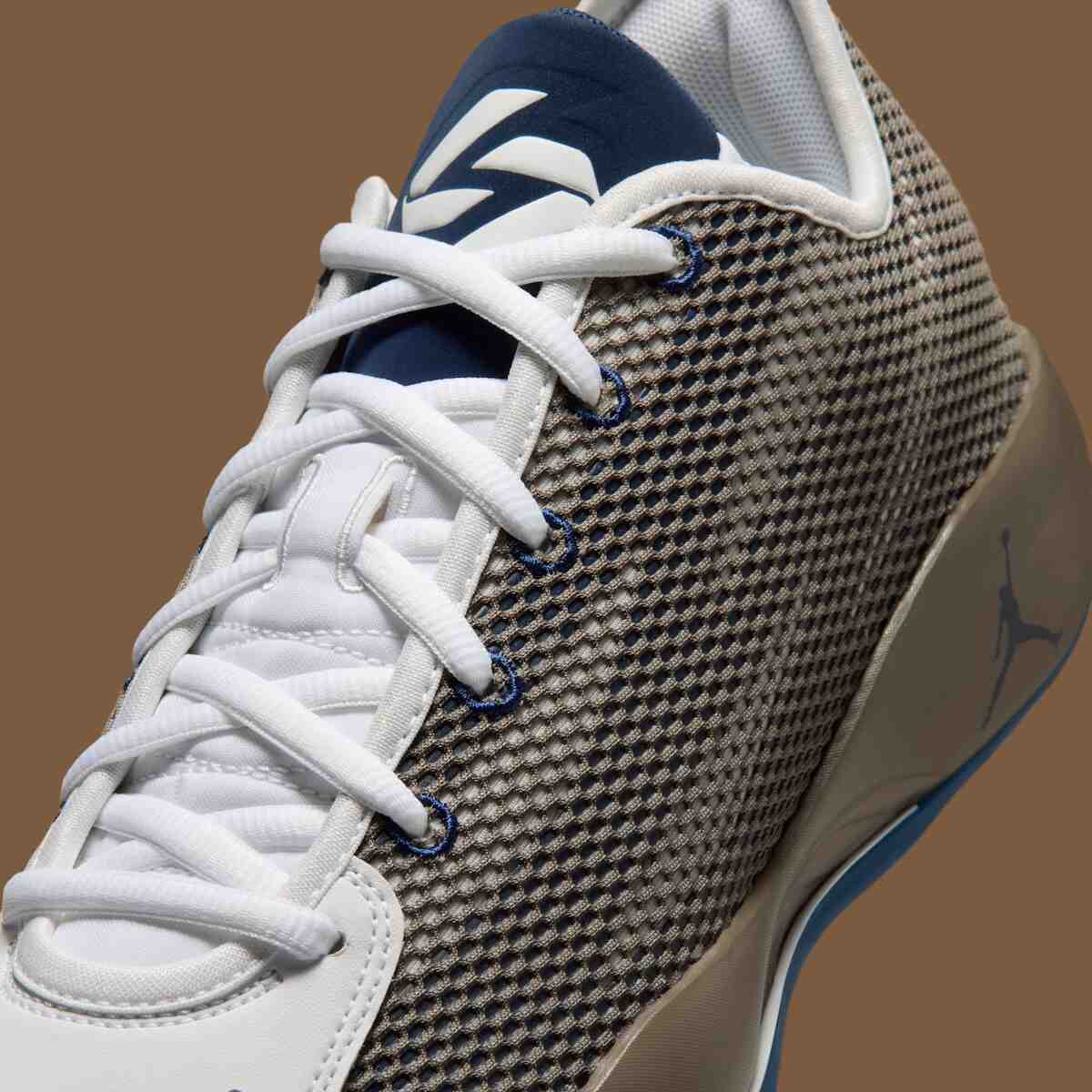 Nike, Jordan Luka .77, Jordan Brand, Air Jordan - 喬丹-盧卡 .77 "橄欖灰 "以清新的大地色調登場