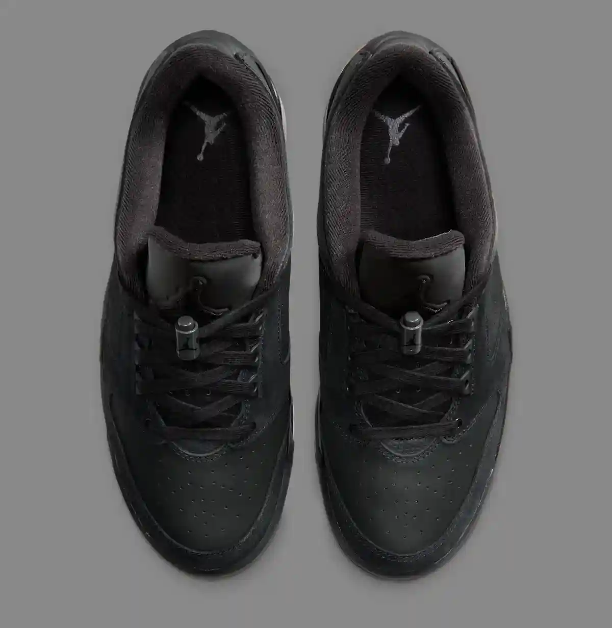 喬丹六十加低配版 "黑貓 "現已上市(2026 年 4 月) Nike, Jordan Sixty Plus Low, Jordan Sixty Plus, Jordan Brand, Air Jordan - 喬丹六十加低配版 "黑貓 "現已上市(2026 年 4 月)